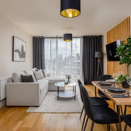 Premium Apartment - Allocated Parking - Great Location Plymouth Luaran gambar