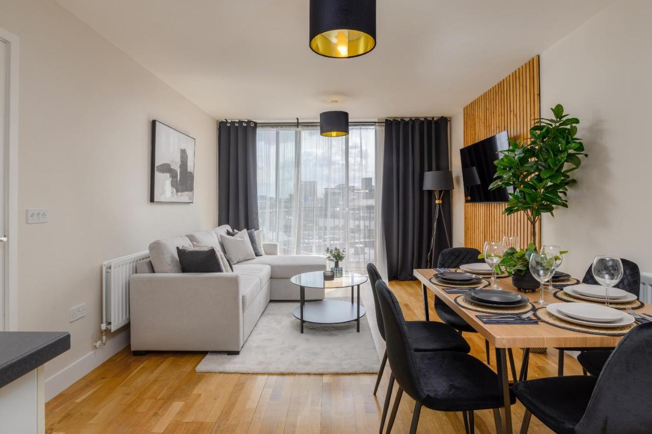 Premium Apartment - Allocated Parking - Great Location Plymouth Luaran gambar