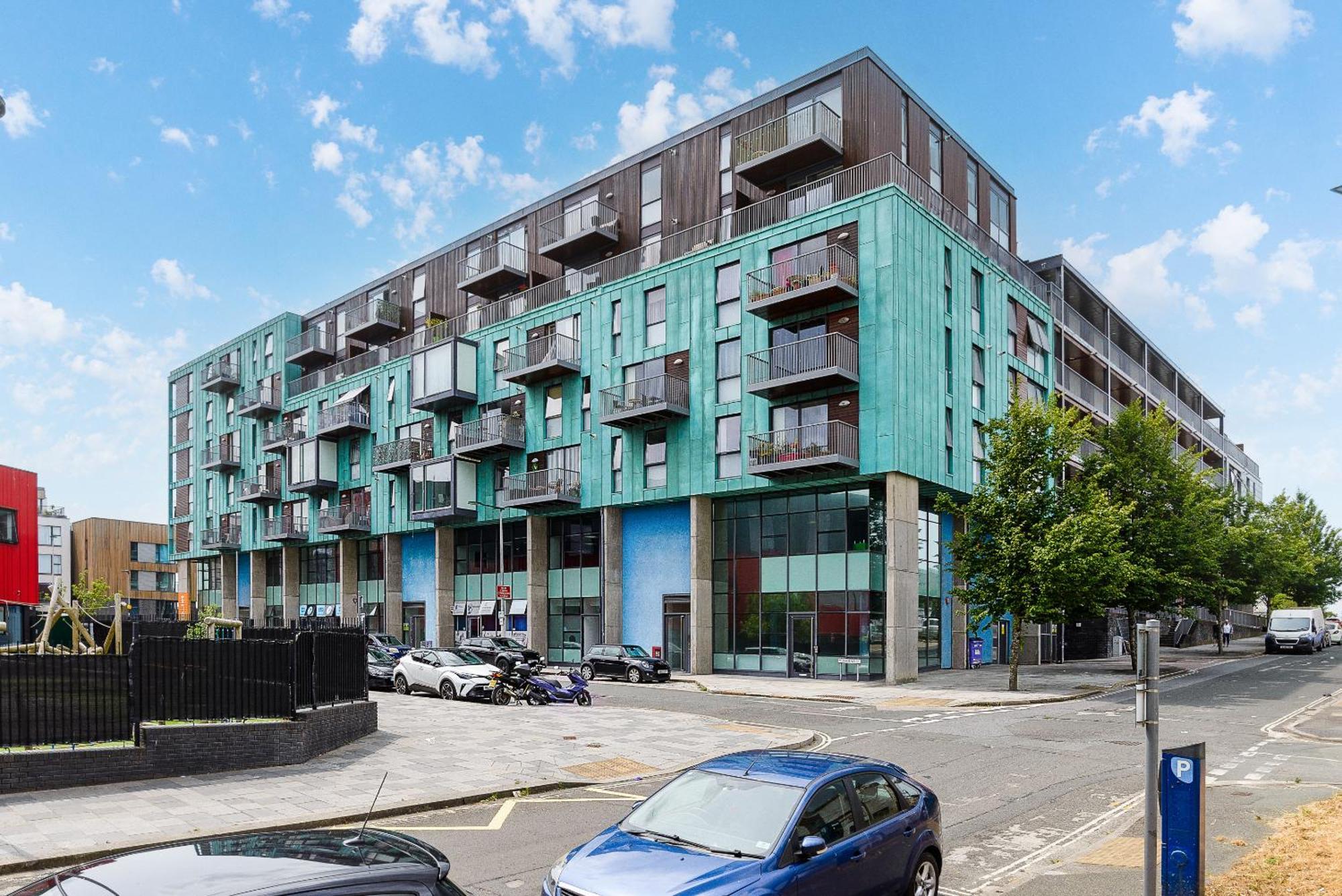 Premium Apartment - Allocated Parking - Great Location Plymouth Luaran gambar