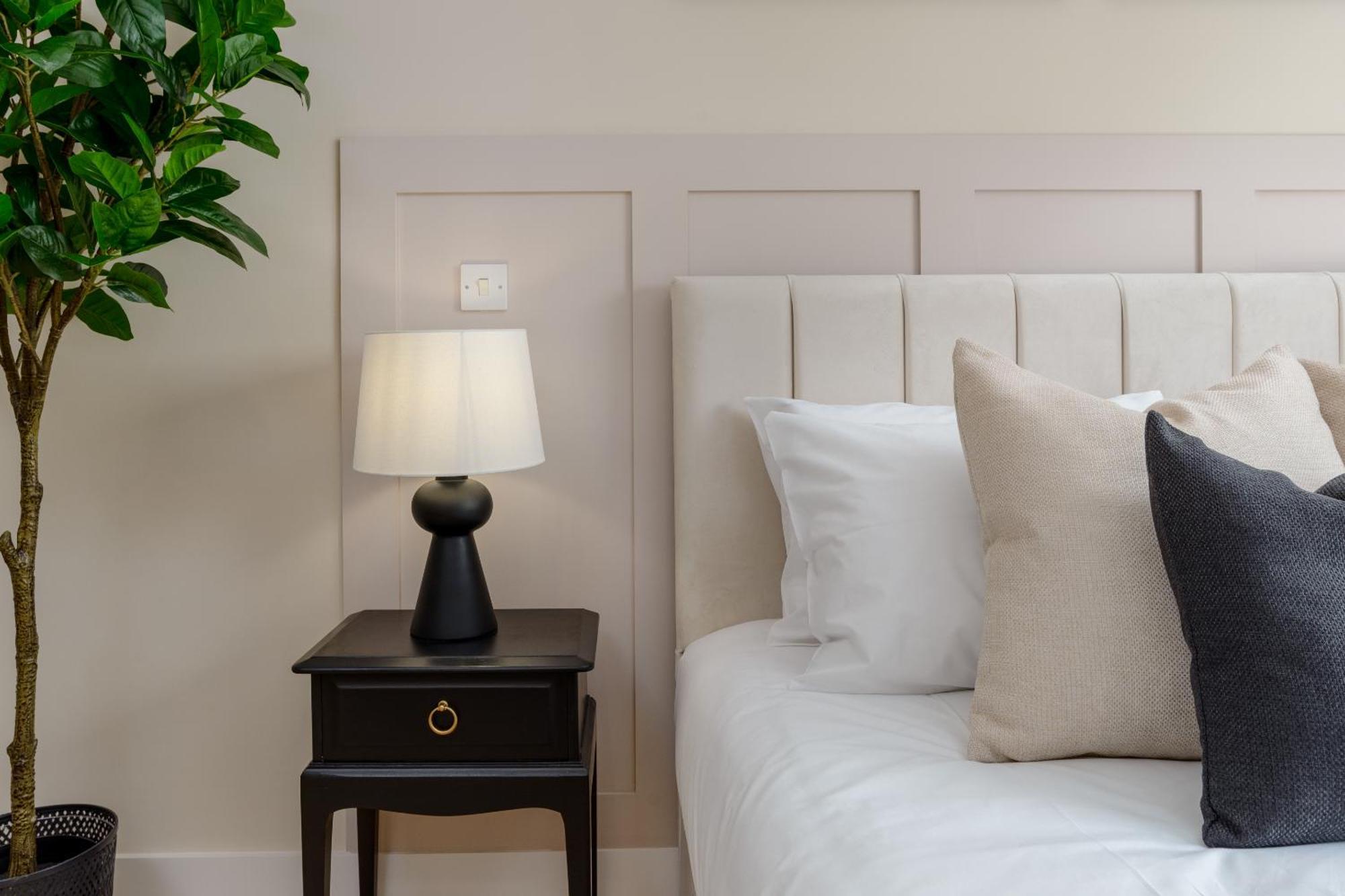 Premium Apartment - Allocated Parking - Great Location Plymouth Luaran gambar